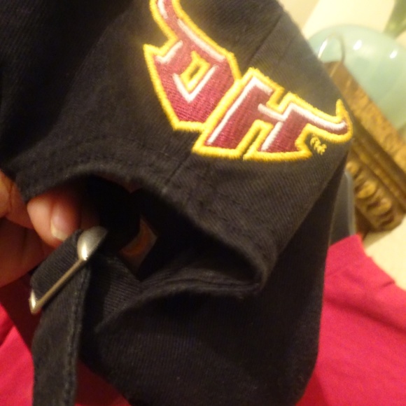 CSU Dominguez Hills T-shirt (L) and  Hat set - Picture 4 of 7